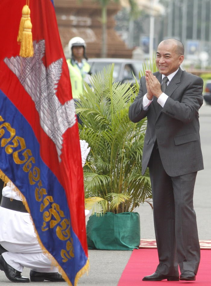 gay heaven blog is the king of cambodia gay